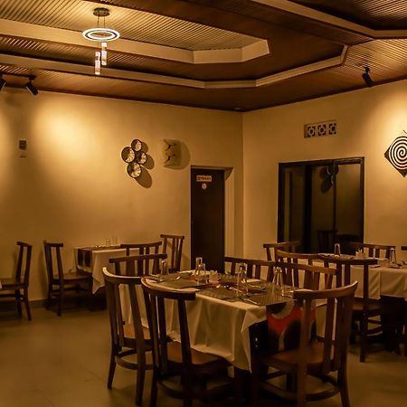 Peace Guest House Muhari Екстериор снимка