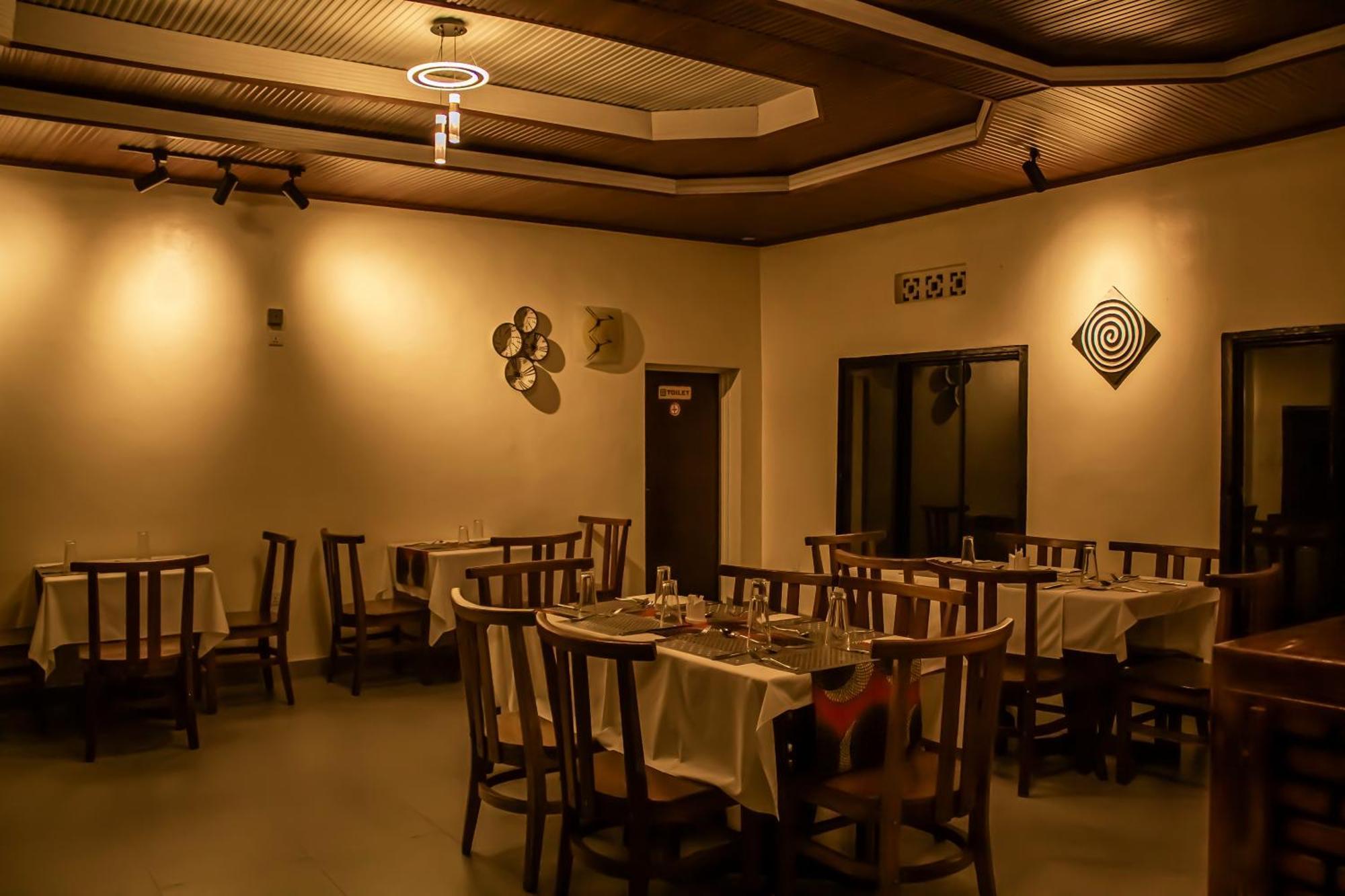 Peace Guest House Muhari Екстериор снимка