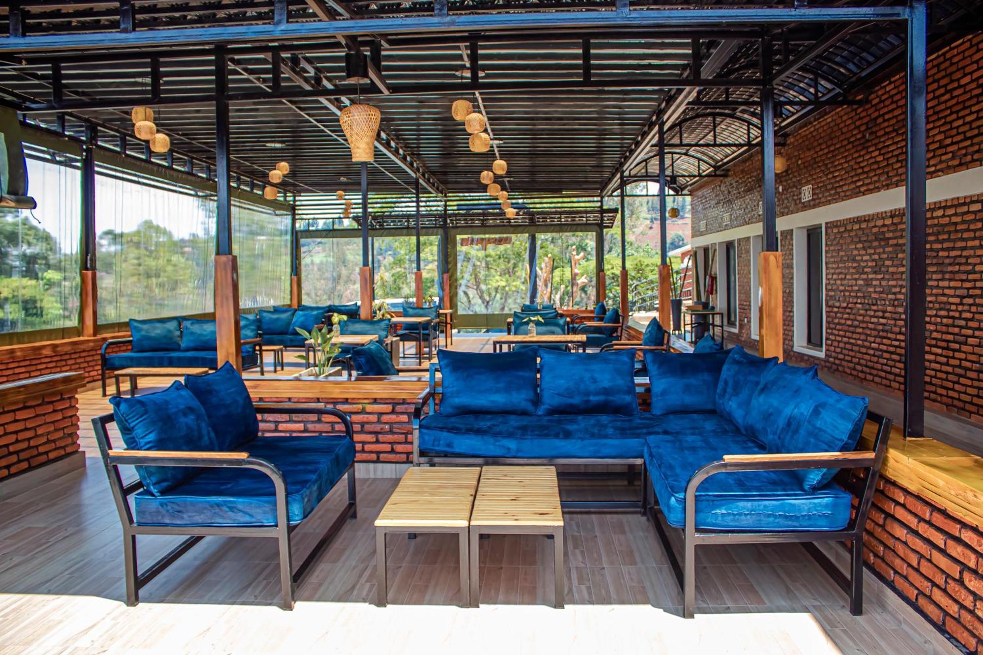 Peace Guest House Muhari Екстериор снимка